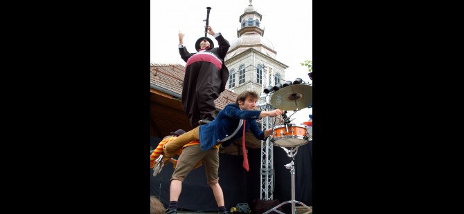 Clown in libertà - Teatro Necessario Au Bonheur des Mômes